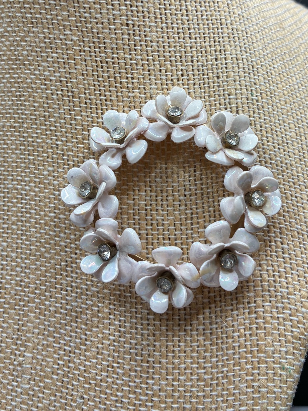 Delicate Vintage Enamel Cream/Pink Floral Cluster Brooch /Crystal